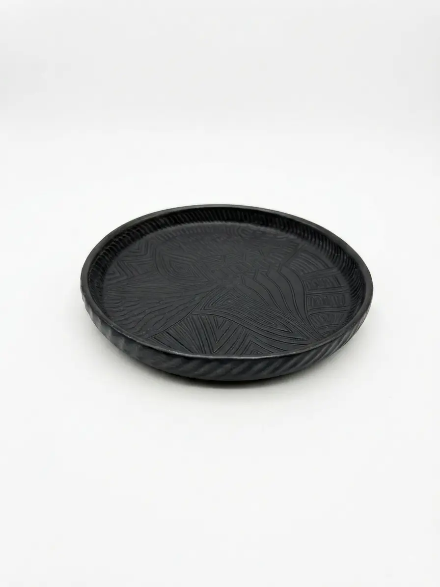 Plato Negro artesanal